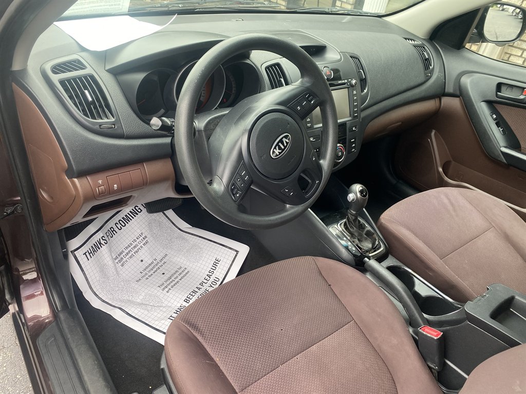 2011 Kia Forte EX photo