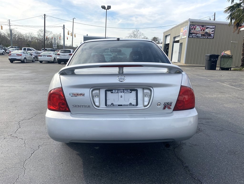 2006 Nissan Sentra 1.8 photo