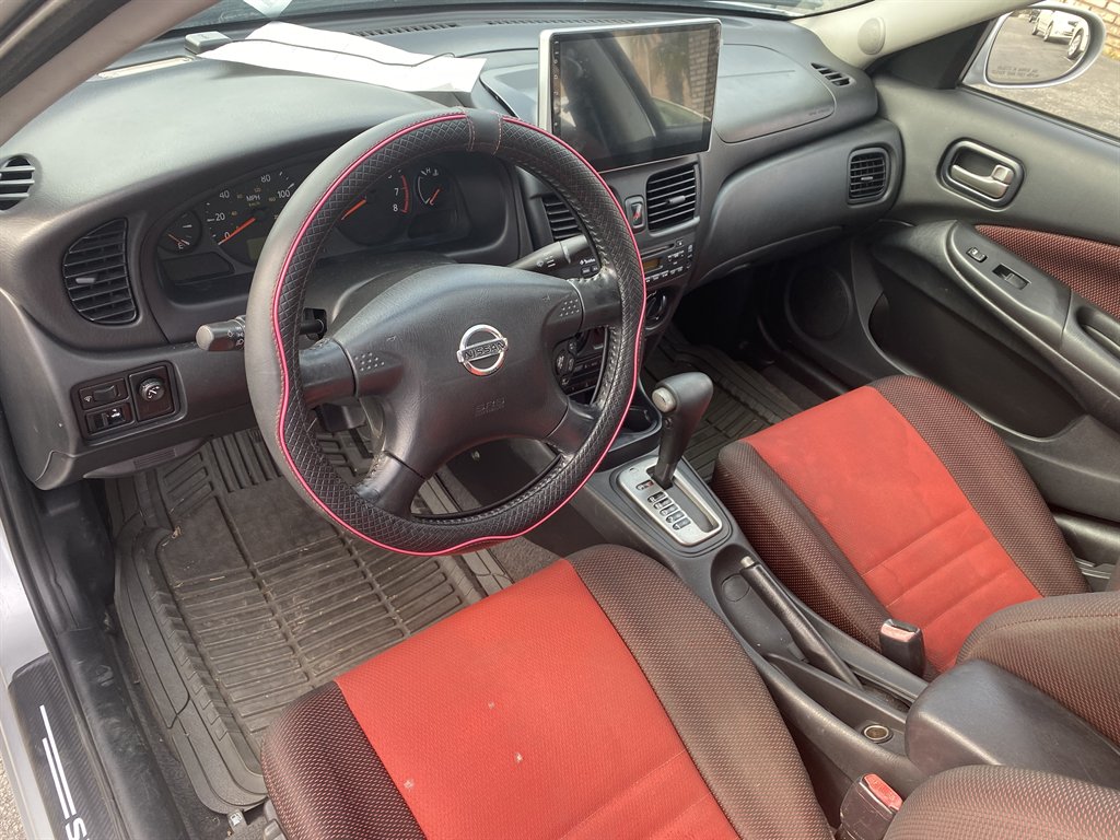 2006 Nissan Sentra 1.8 photo