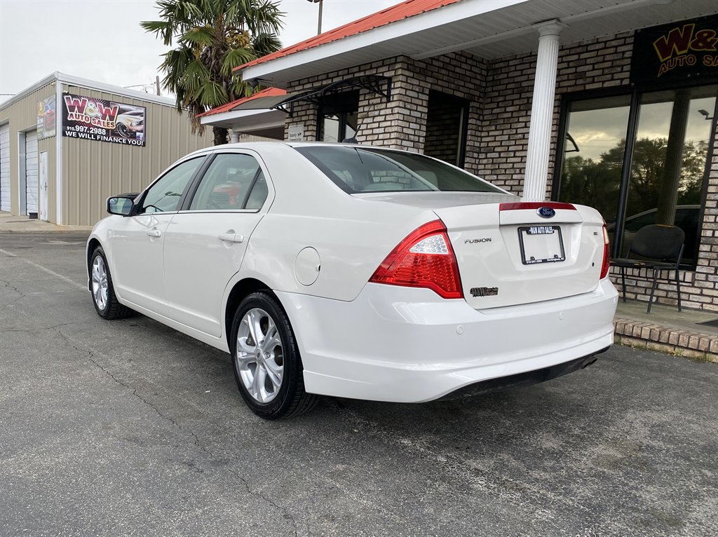2012 Ford Fusion SE photo