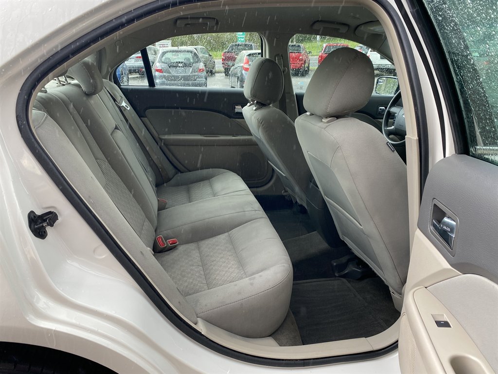 2012 Ford Fusion SE photo