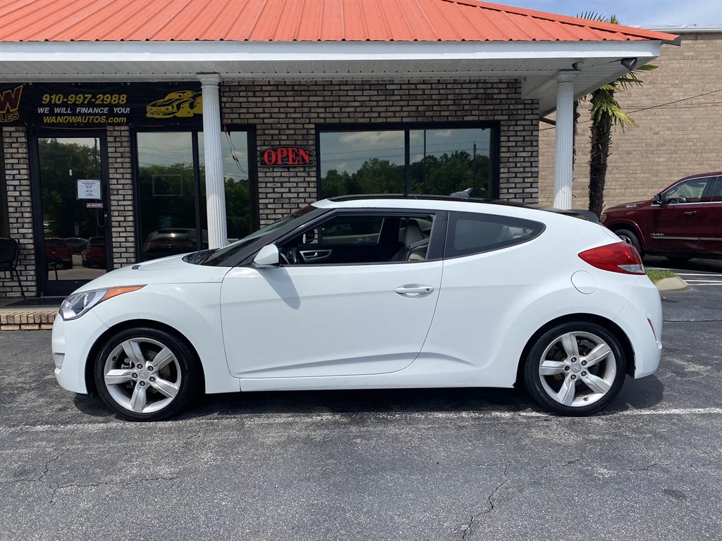 2014 Hyundai Veloster photo