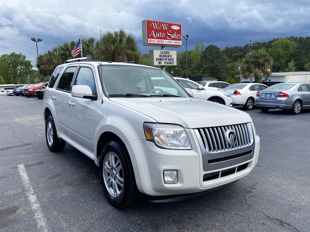 2010 Mercury Mariner Premier V6 photo