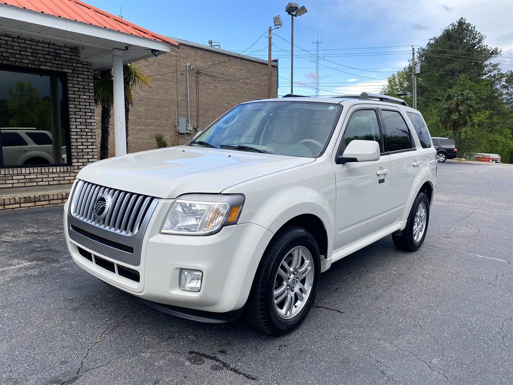 2010 Mercury Mariner Premier V6 photo