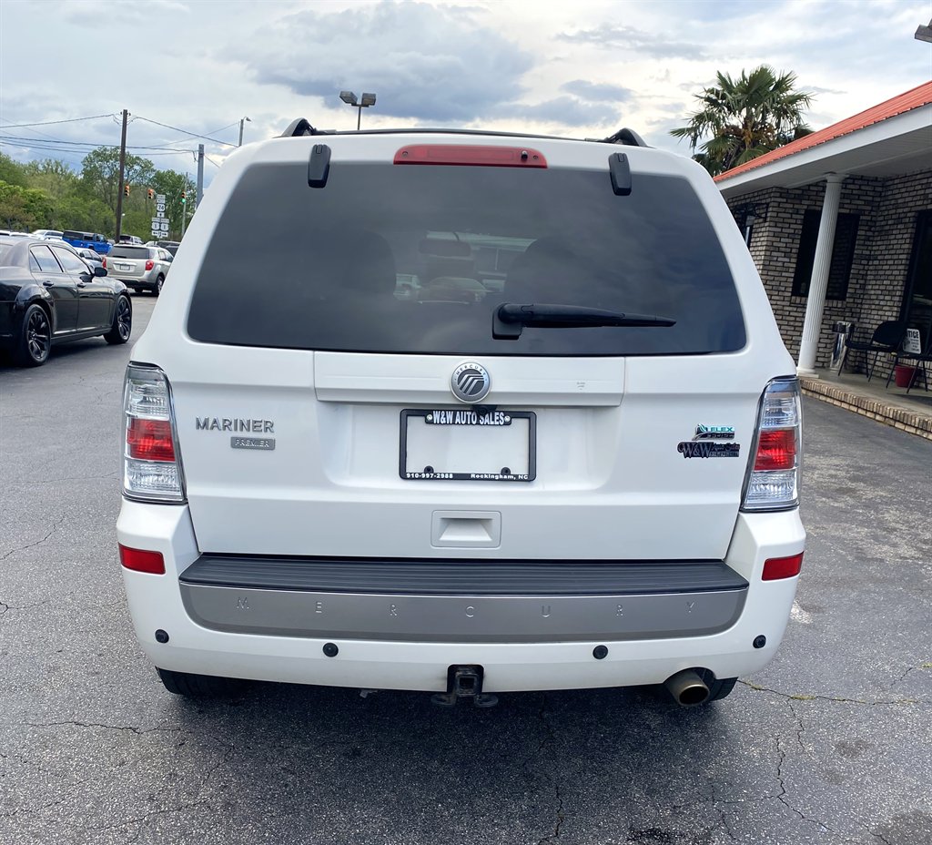 2010 Mercury Mariner Premier V6 photo