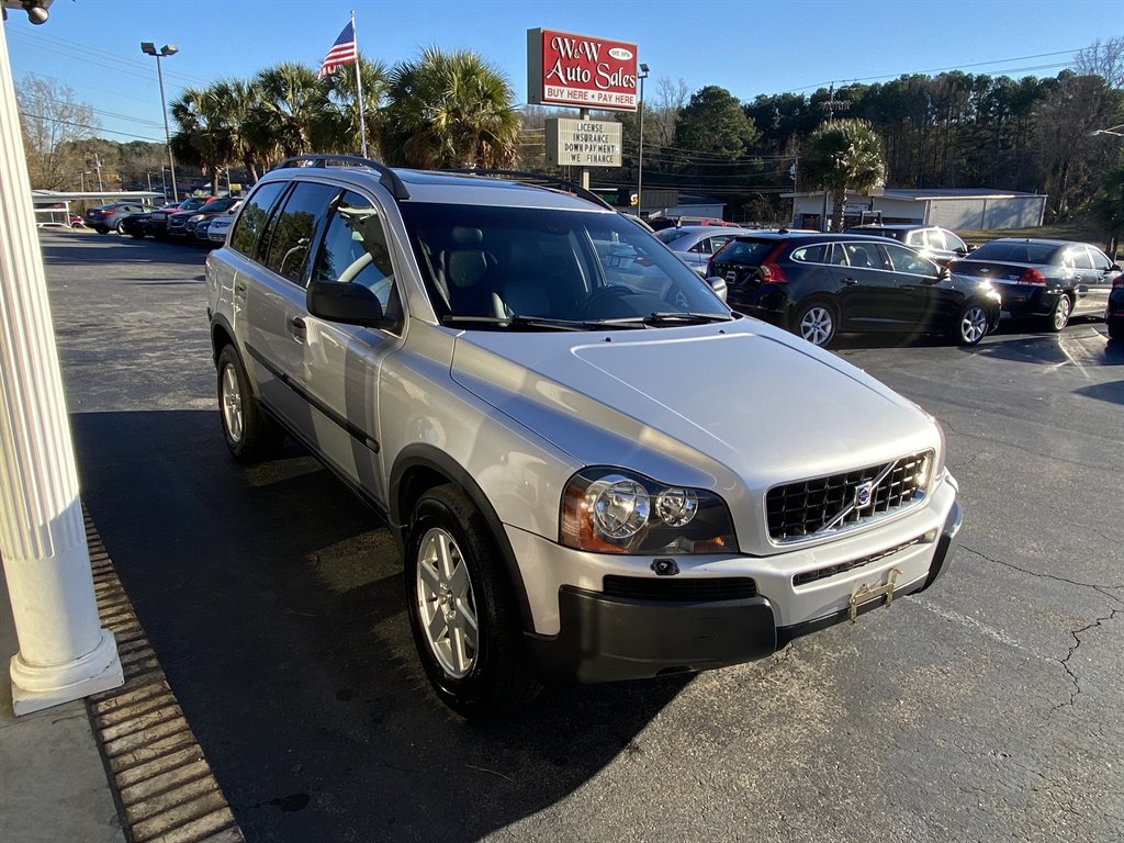 2006 Volvo XC90 - $8,695
