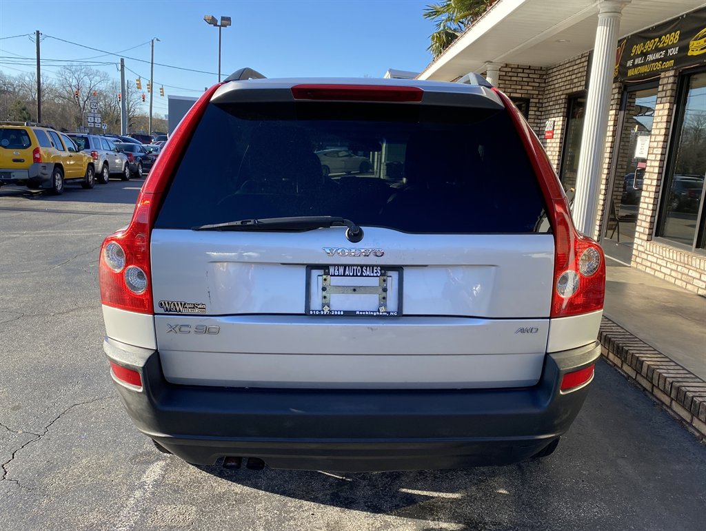 2006 Volvo XC90 - $8,695