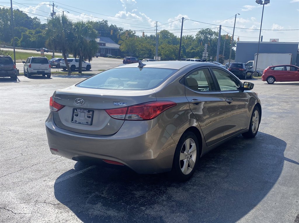 2012 Hyundai Elantra - $9,995