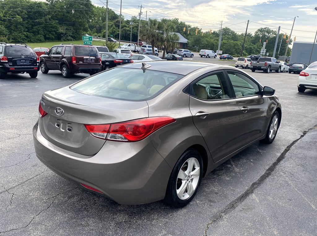 2012 Hyundai Elantra - $9,995