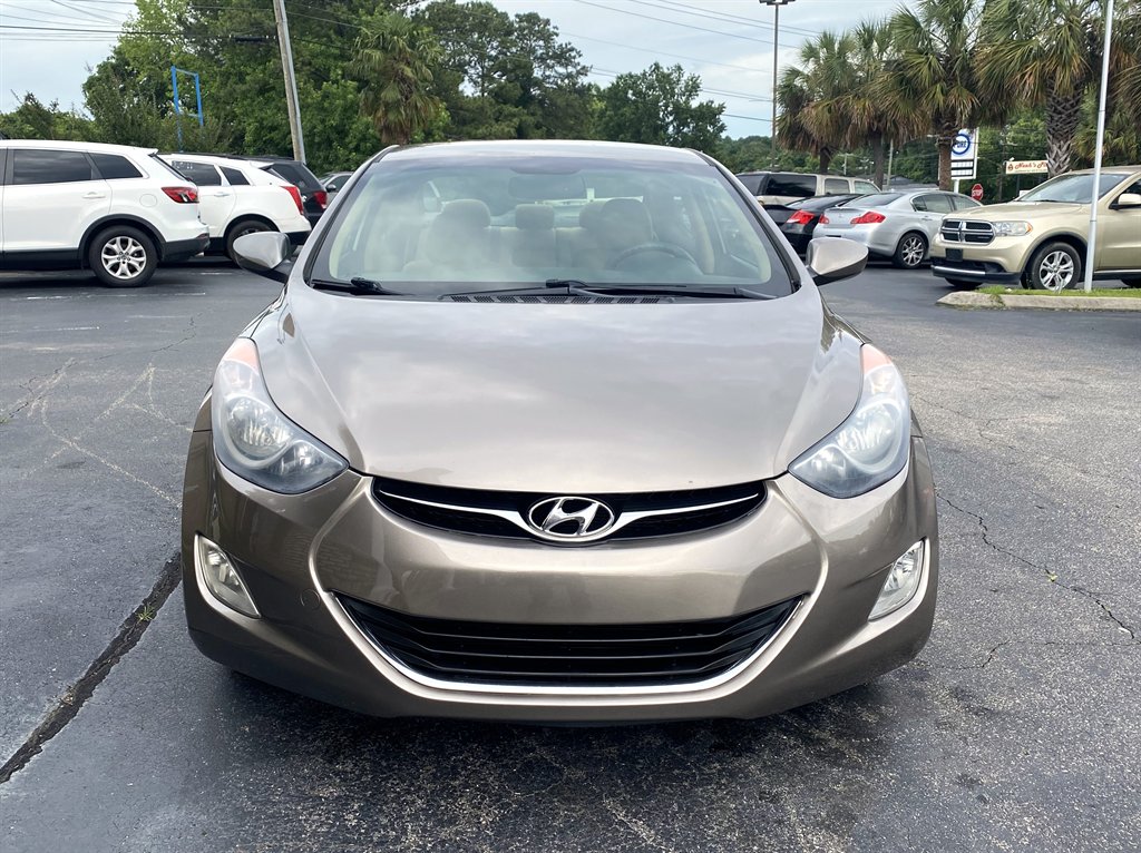 2012 Hyundai Elantra - $9,995