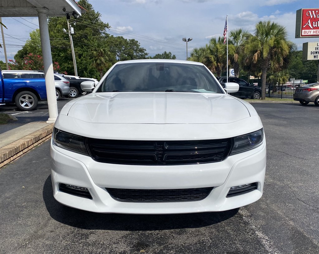 2016 Dodge Charger - $14,995