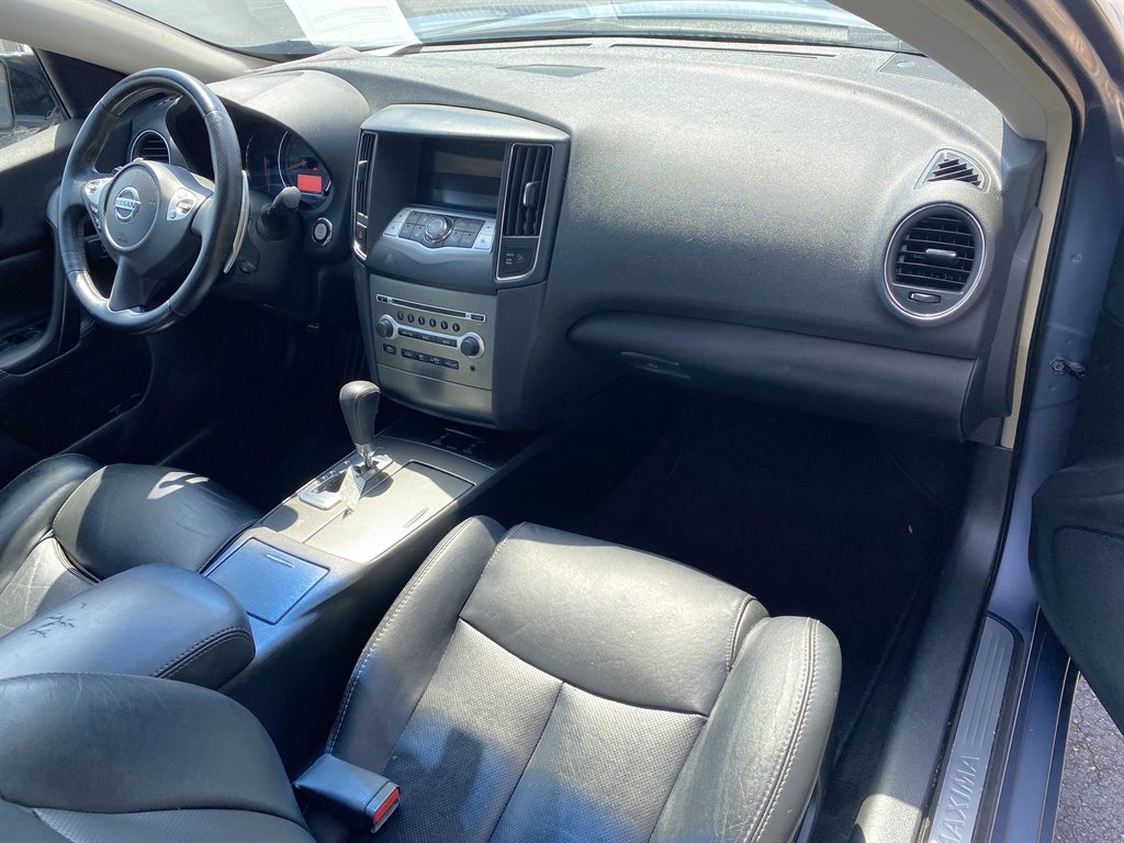 2011 Nissan Maxima - $10,500
