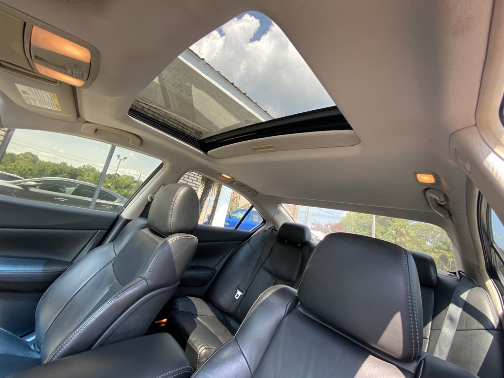 2011 Nissan Maxima - $10,500