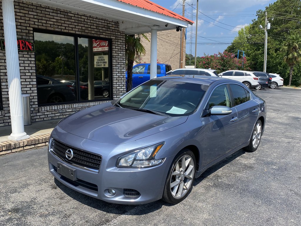 2011 Nissan Maxima - $10,500