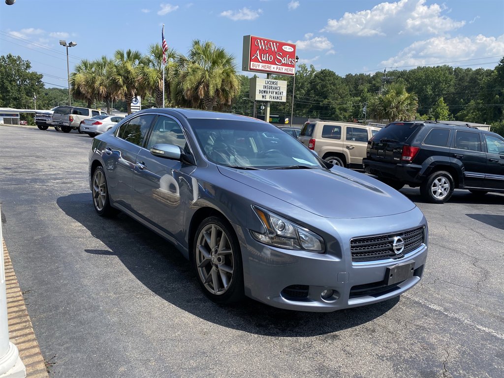 2011 Nissan Maxima - $10,500