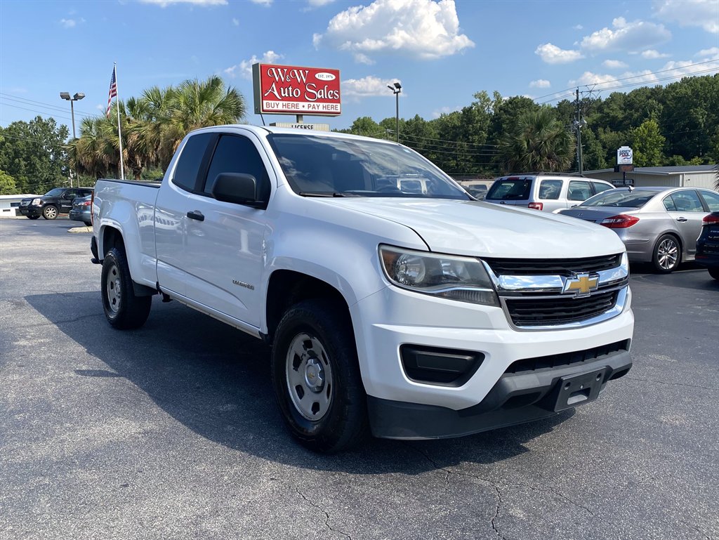 2016 Chevrolet Colorado - $10,500