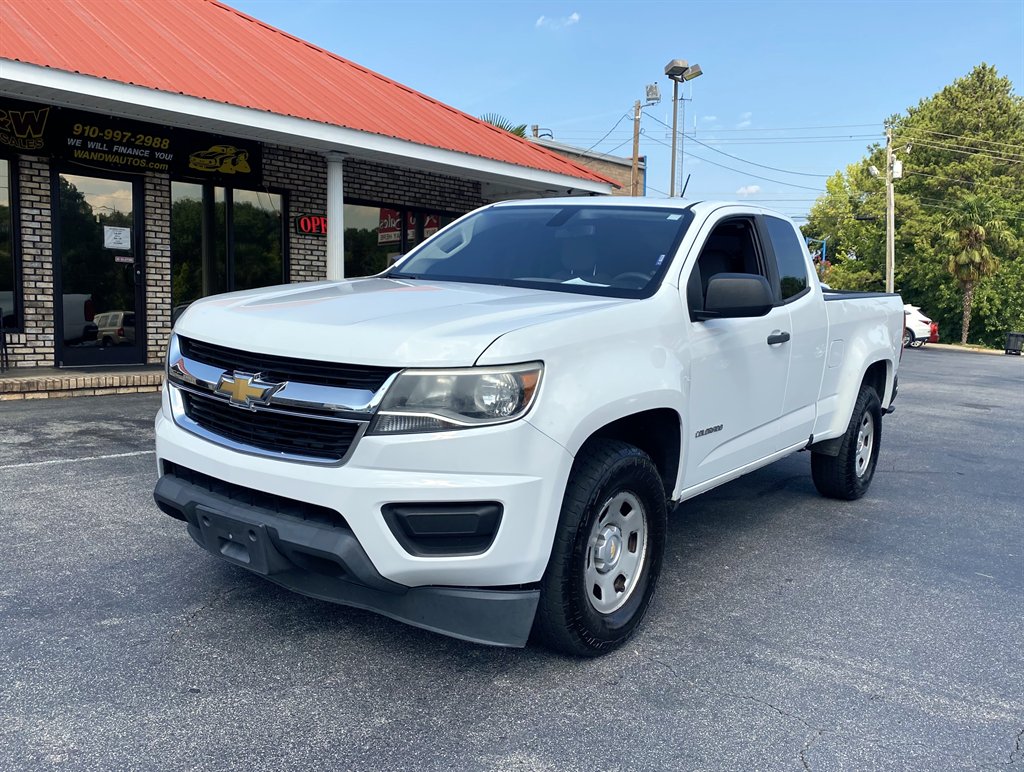 2016 Chevrolet Colorado - $10,500