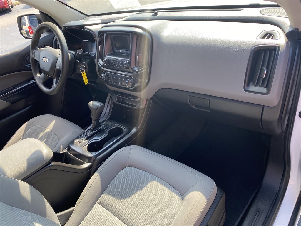 2016 Chevrolet Colorado - $10,500