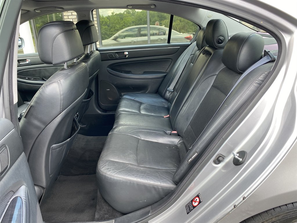 2012 Hyundai Genesis - $8,995