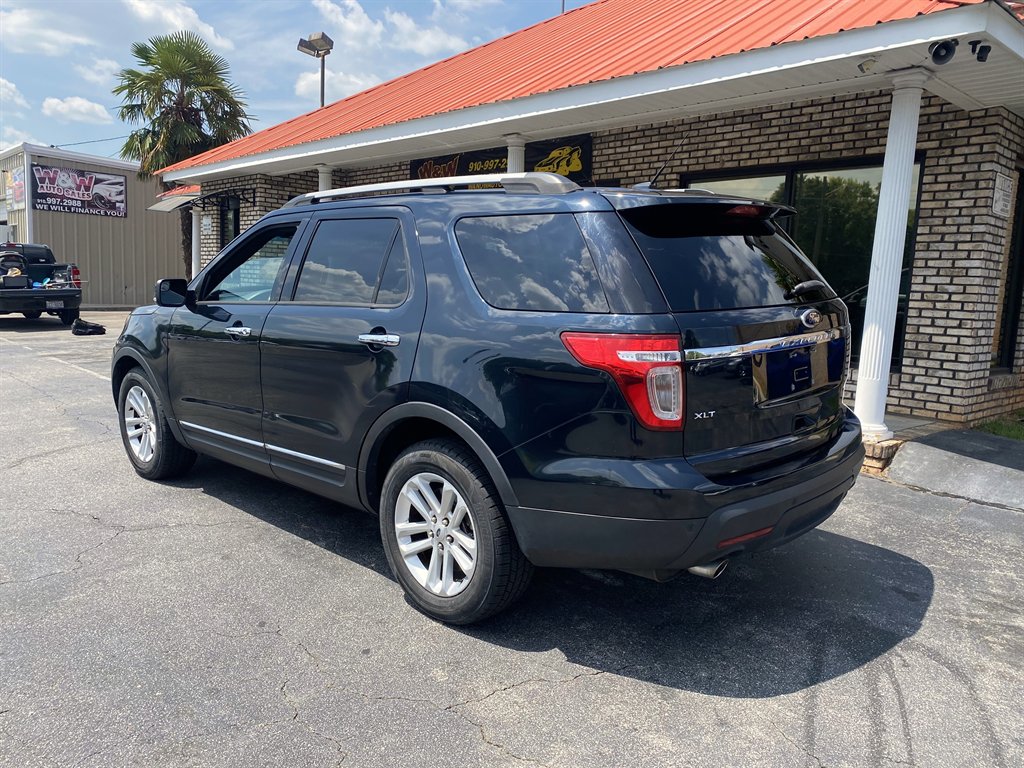 2014 Ford Explorer - $11,995