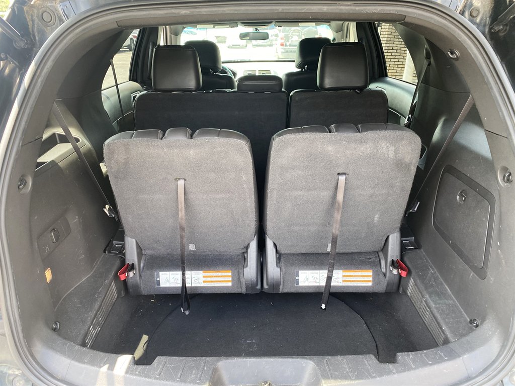 2014 Ford Explorer - $11,995