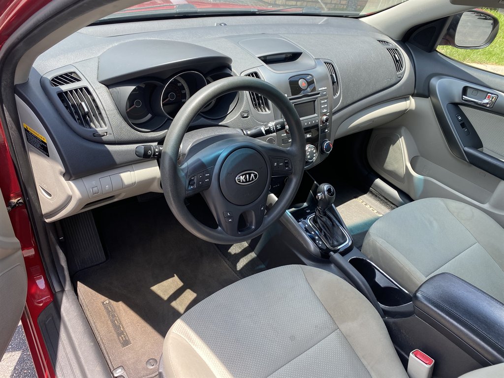 2013 Kia Forte - $8,495