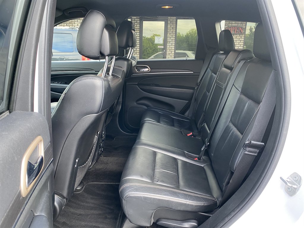 2015 Jeep Cherokee - $10,500