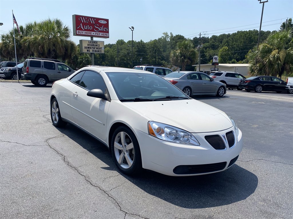 2006 Pontiac G6 - $7,995