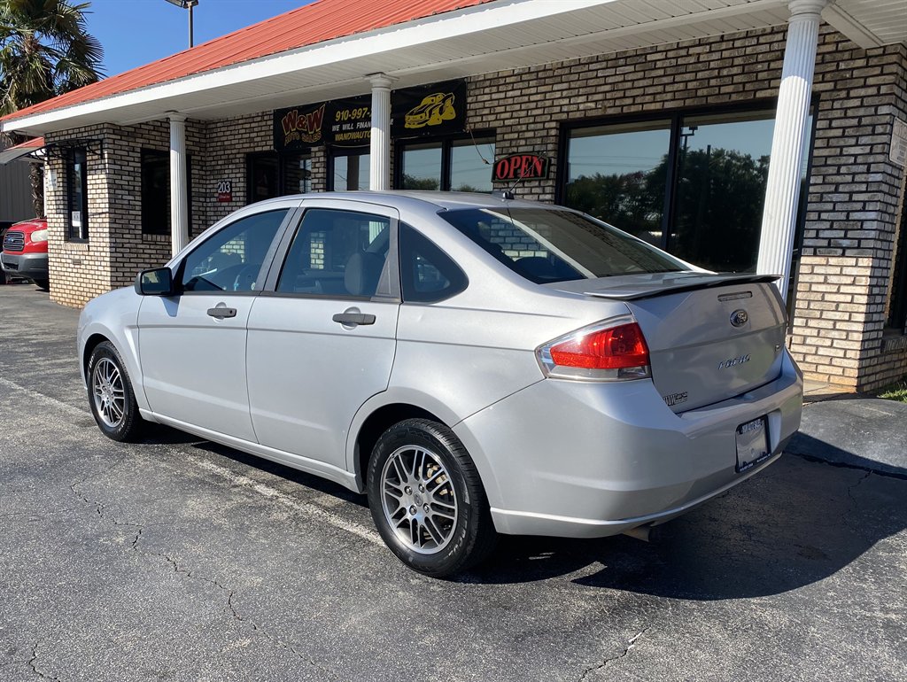 2010 Ford Focus - $7,495
