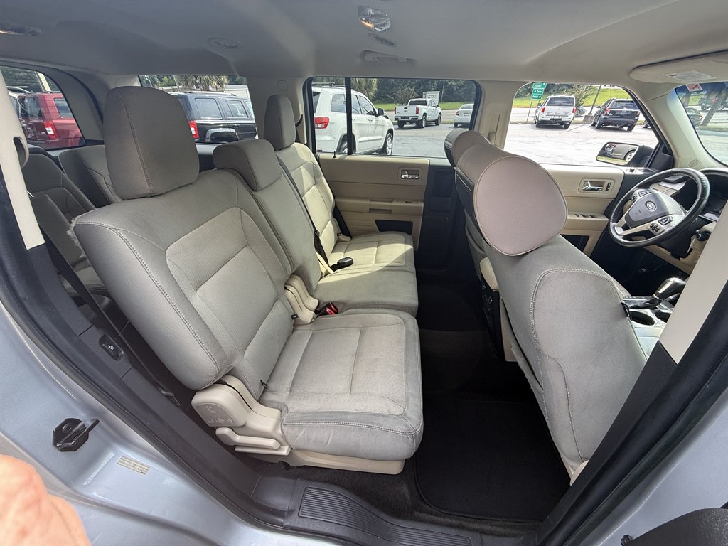 2015 Ford Flex - $9,995