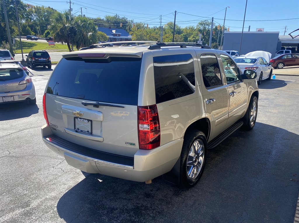 2010 Chevrolet Tahoe - $13,995