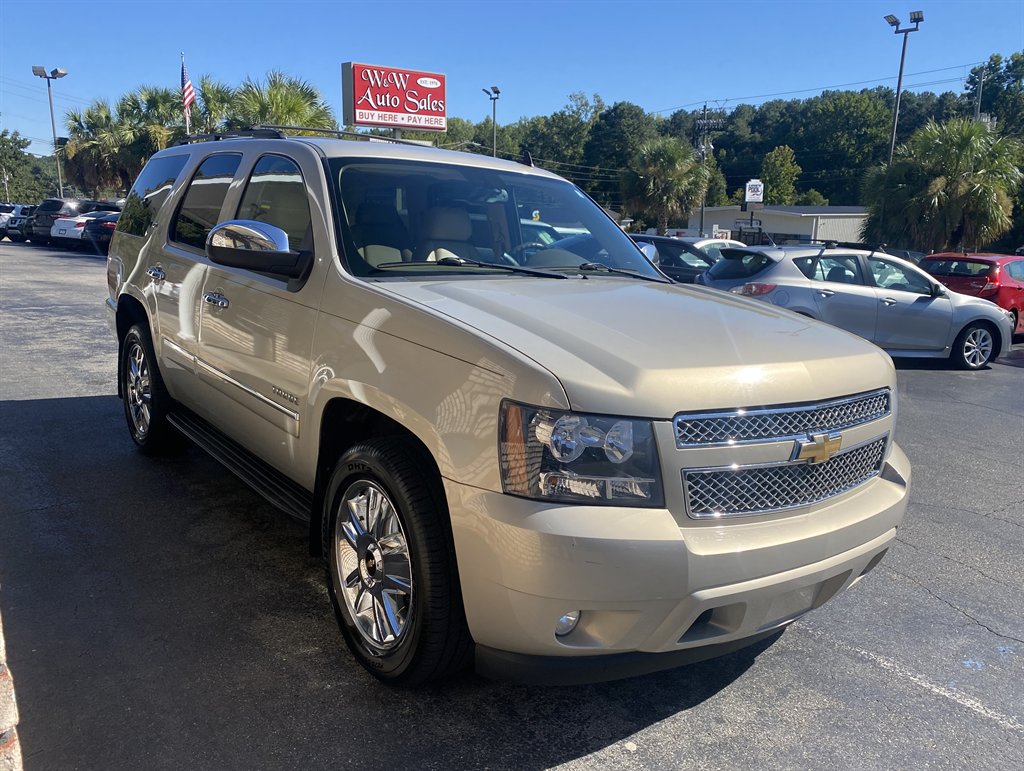 2010 Chevrolet Tahoe - $13,995