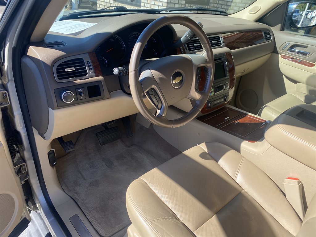 2010 Chevrolet Tahoe - $13,995