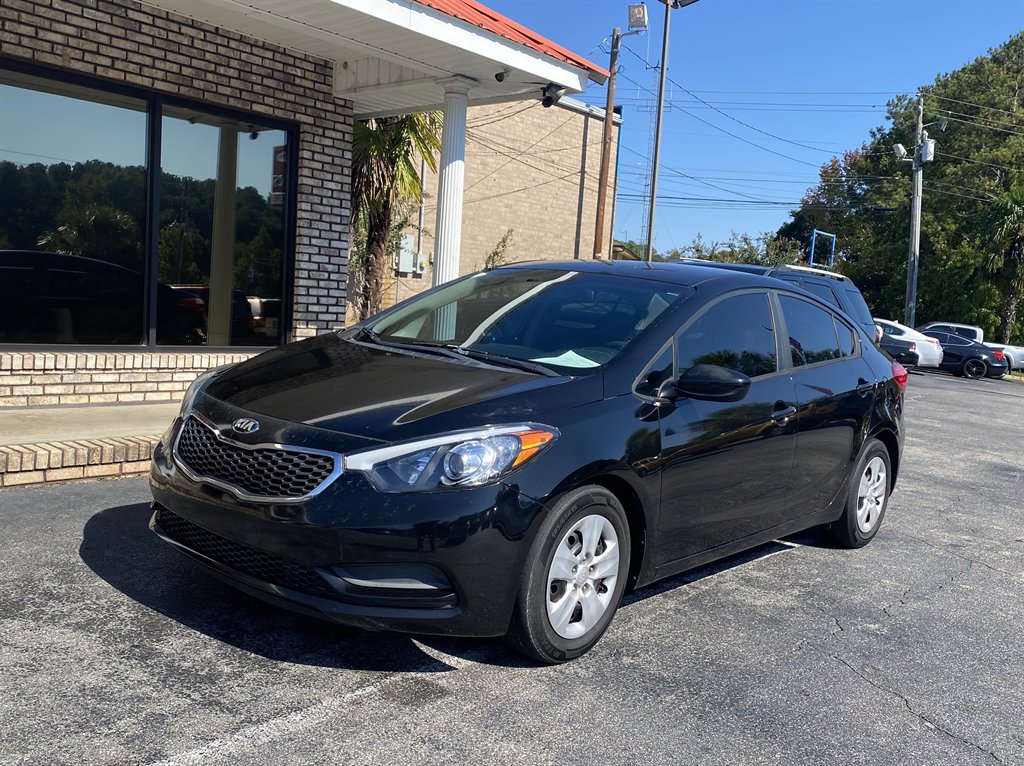 2016 Kia Forte - $9,195