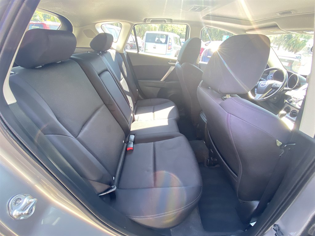 2011 MAZDA MAZDA3 - $8,695