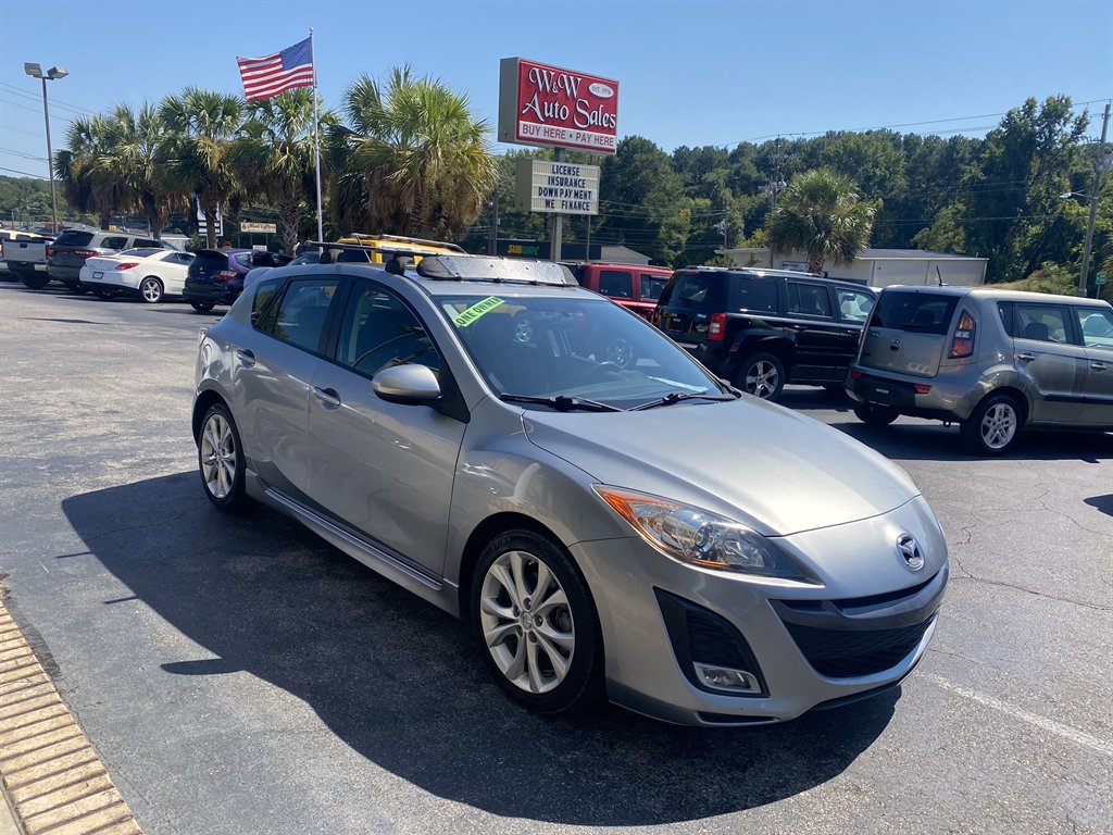 2011 MAZDA MAZDA3 - $8,695