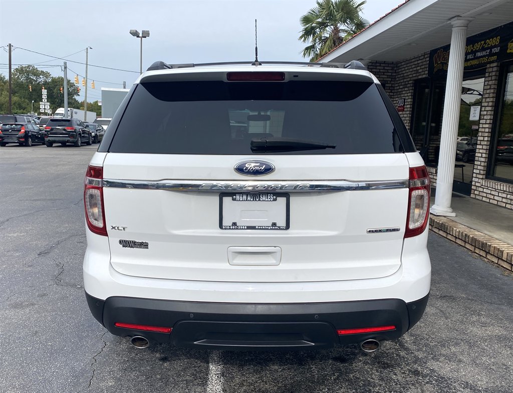 2013 Ford Explorer - $10,500