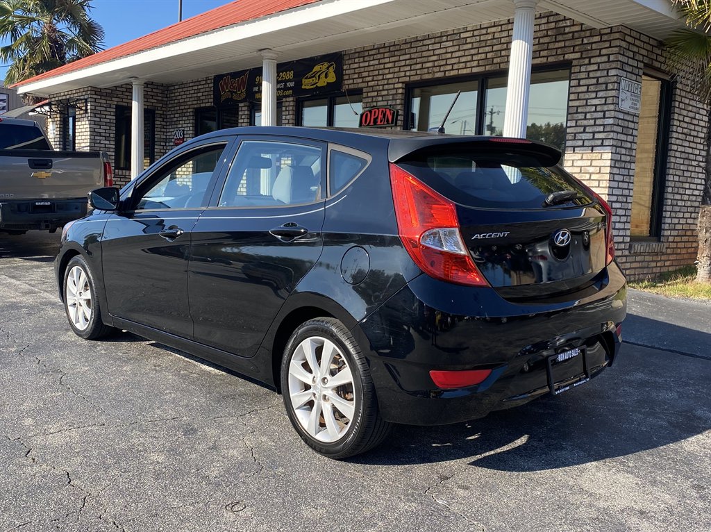 2013 Hyundai Accent - $8,695