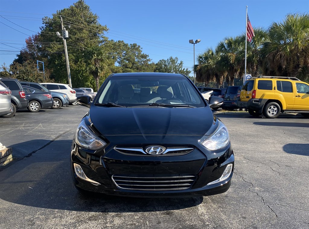 2013 Hyundai Accent - $8,695