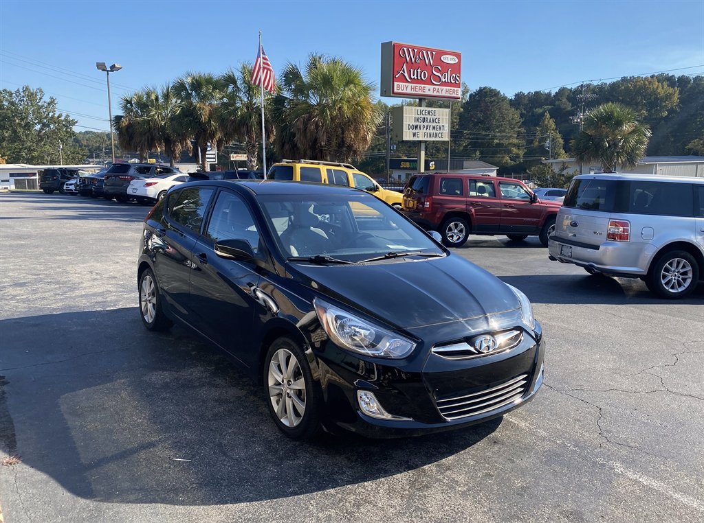 2013 Hyundai Accent - $8,695