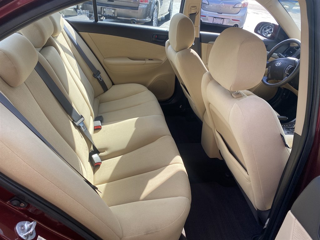 2009 Hyundai Sonata - $8,695