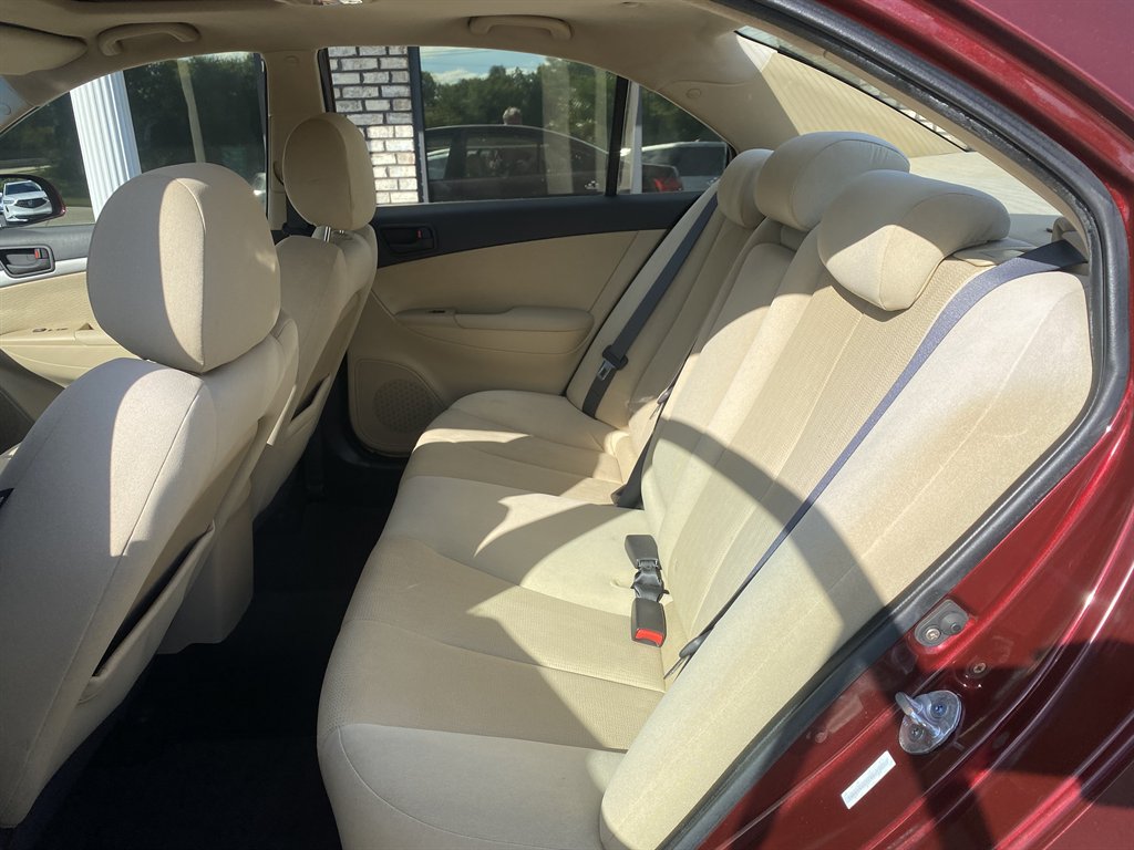 2009 Hyundai Sonata - $8,695