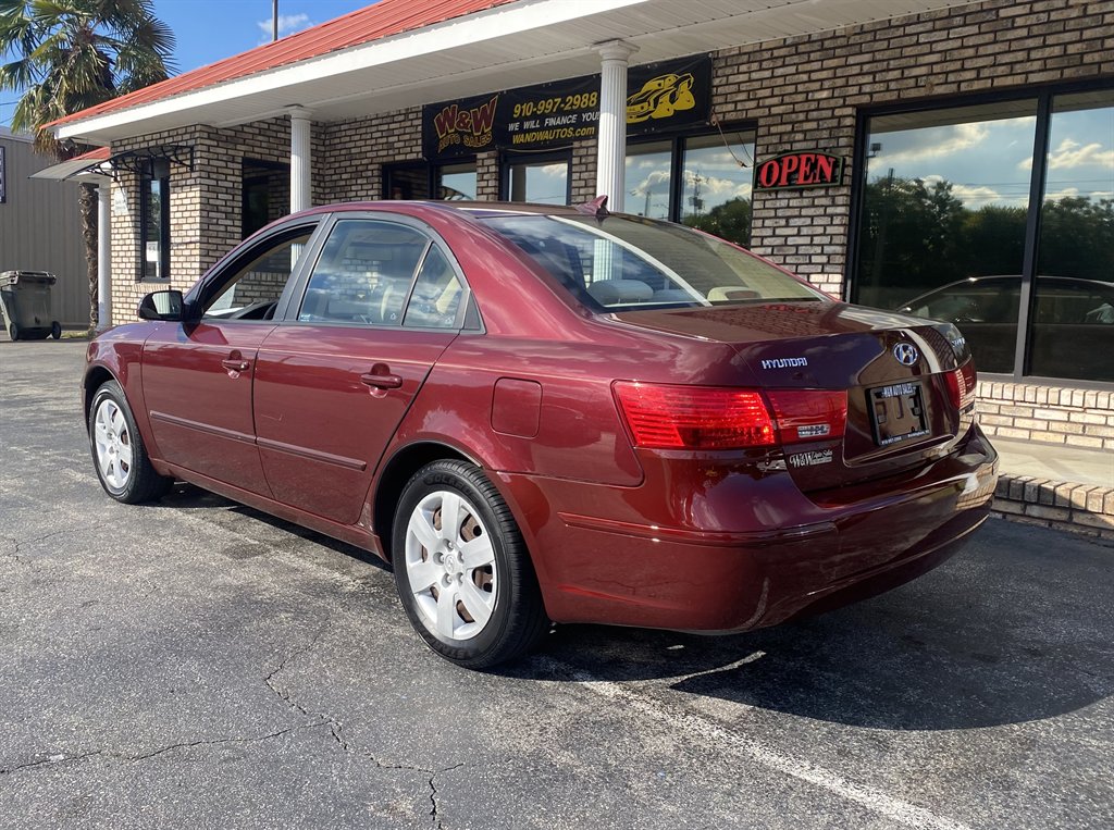 2009 Hyundai Sonata - $8,695