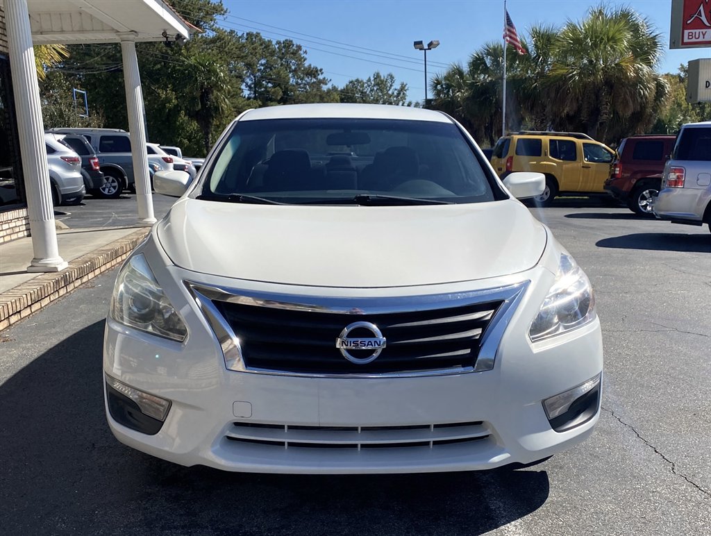 2013 Nissan Altima - $7,995