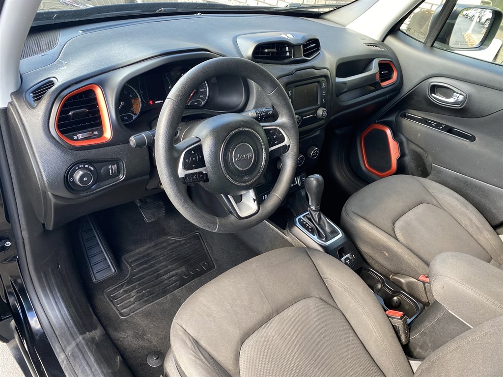 2018 Jeep Renegade - $9,995