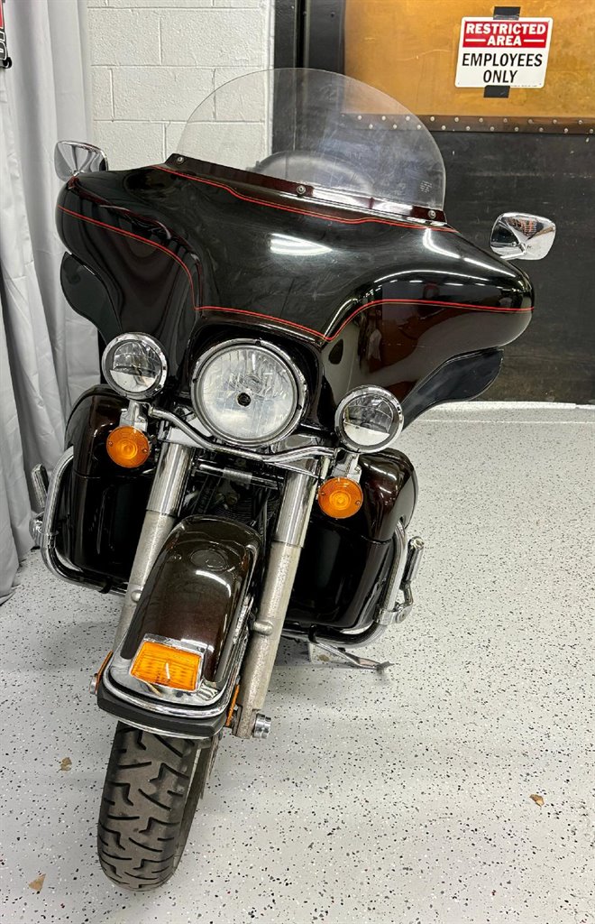 2011 Harley-davidson Electra Glide Ultra Classic - $8,499