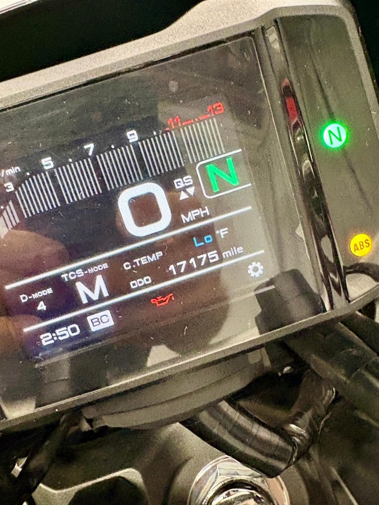 2022 Yamaha Mt-09 - $8,799
