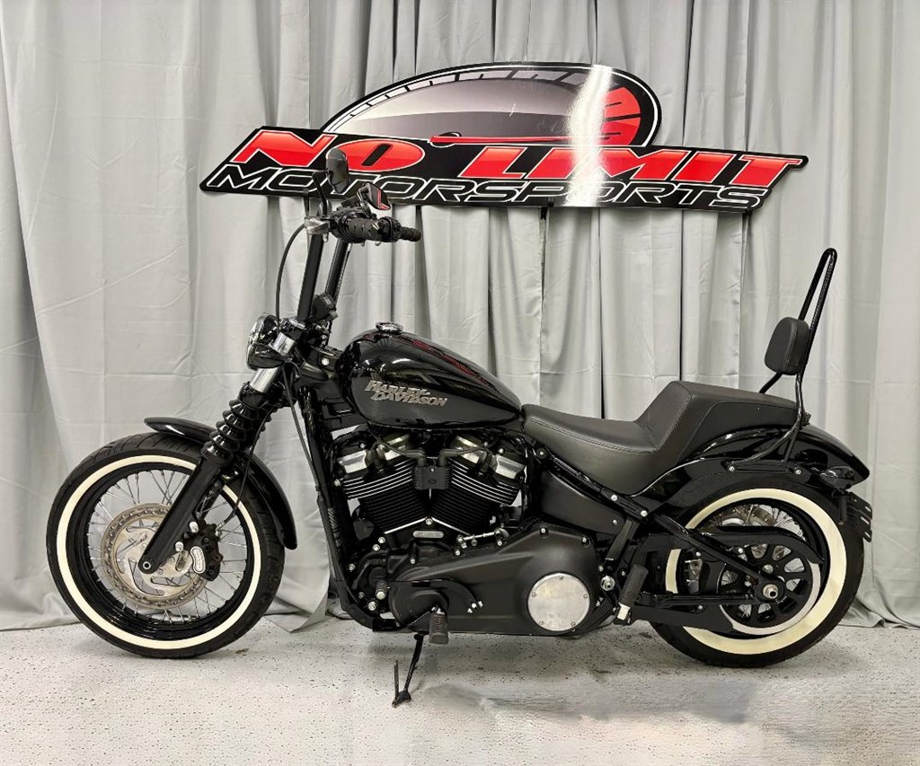 2019 Harley-Davidson FLTRXSE CVO Road Glide - $9,495