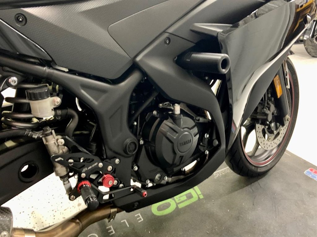 2017 Yamaha Yzf-r3 - $4,250