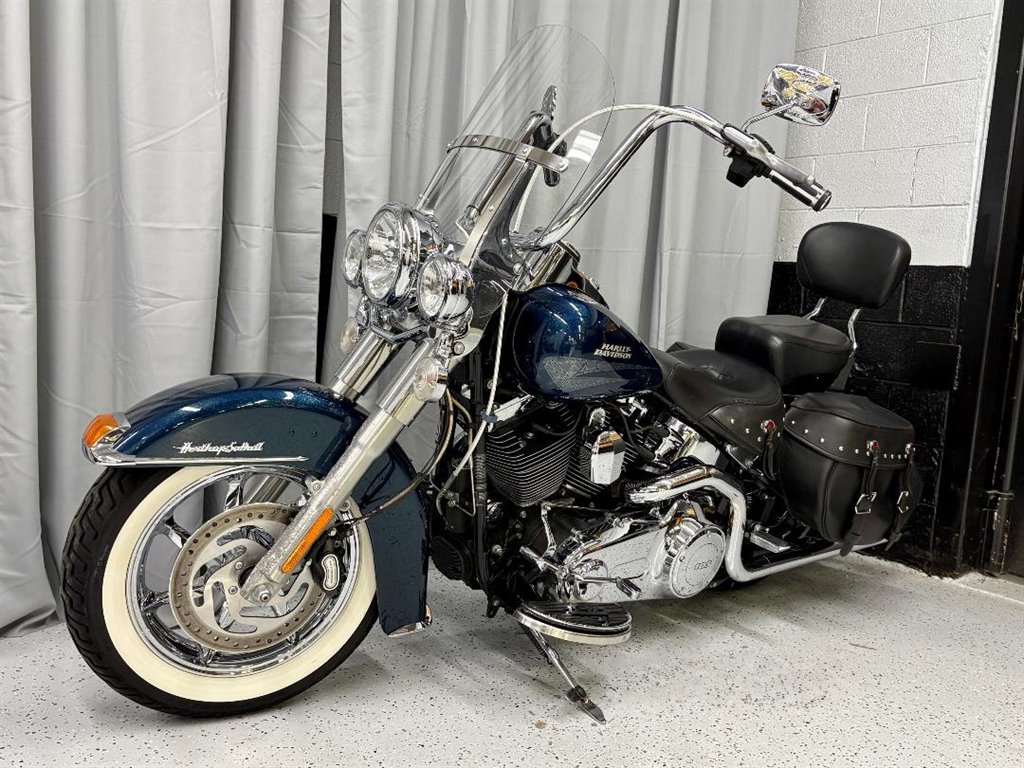 2016 Harley-davidson Heritage Softail Classic - $9,995